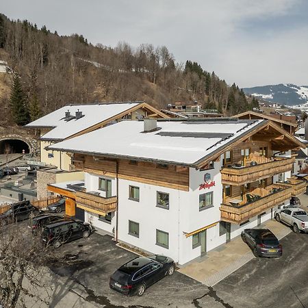 Appartements Zwölferkogelblick Saalbach Exterior foto